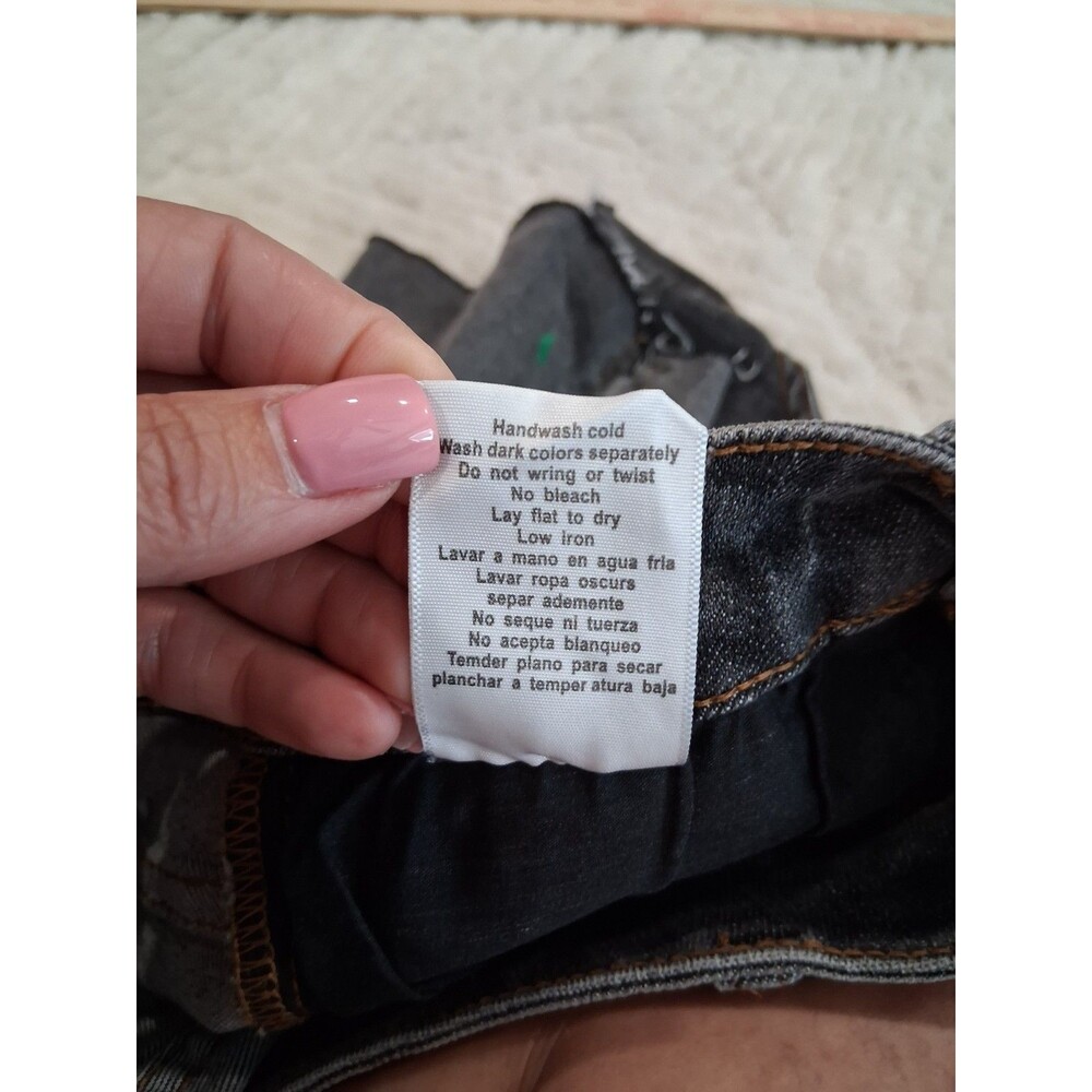 Judy Blue Shorts Womens Size Medium NWOT Denim Cut Off Black/Gray Cactus B22 - Picture 11 of 11